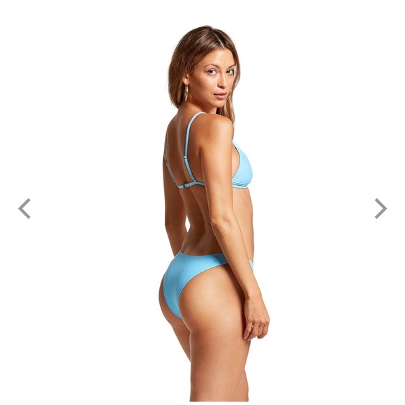 NWT VOLCOM SIMPLY SOLID SKIMPY BIKINI TOP WOMEN'S COASTAL BLUE Size S - Picture 3 of 8